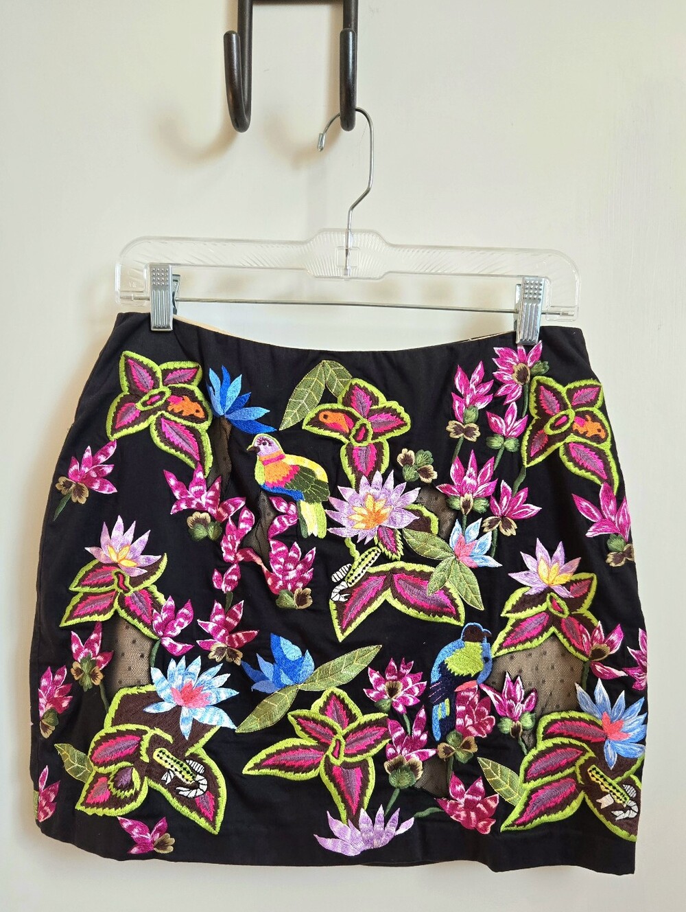 Nicole Miller Artelier Jungle Floral Embroidered Mini Skirt